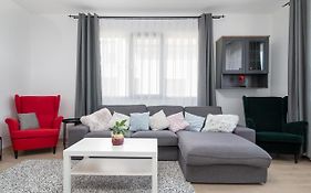 Zola Guest House